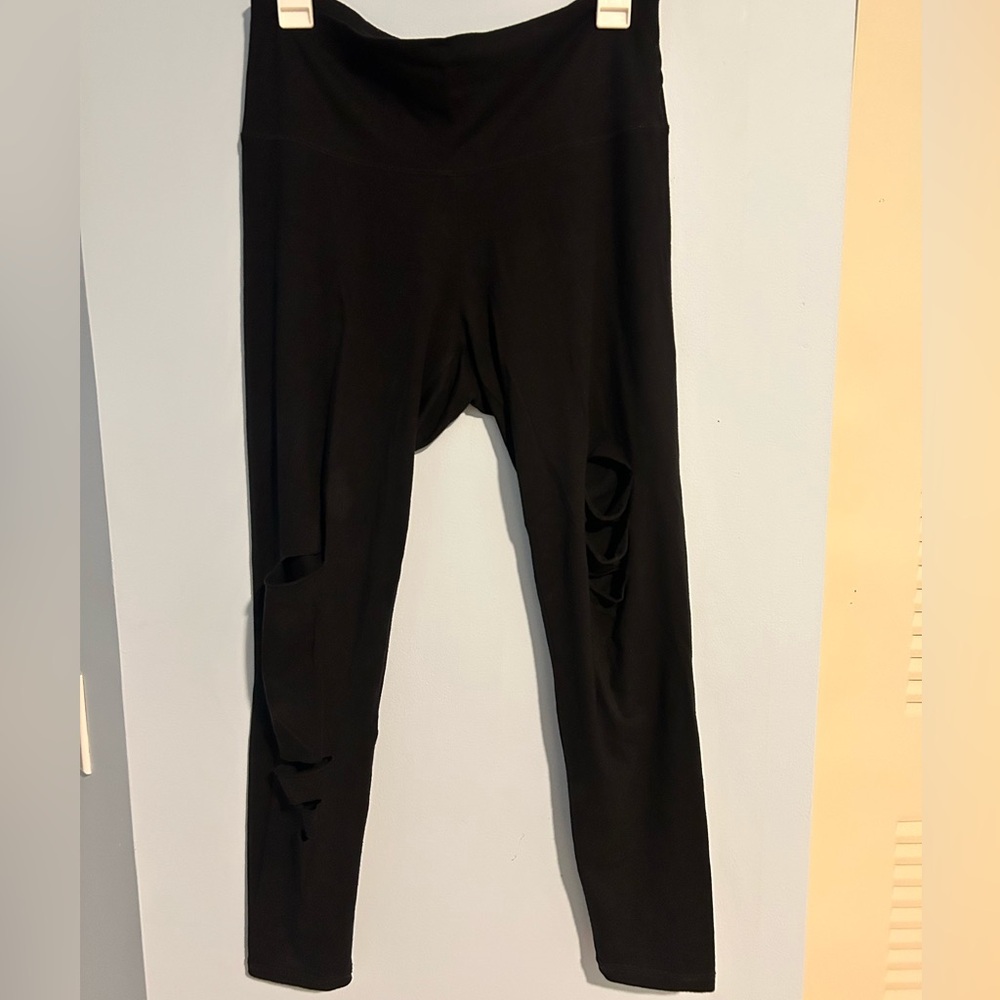 Aerie Ripped Black Leggings